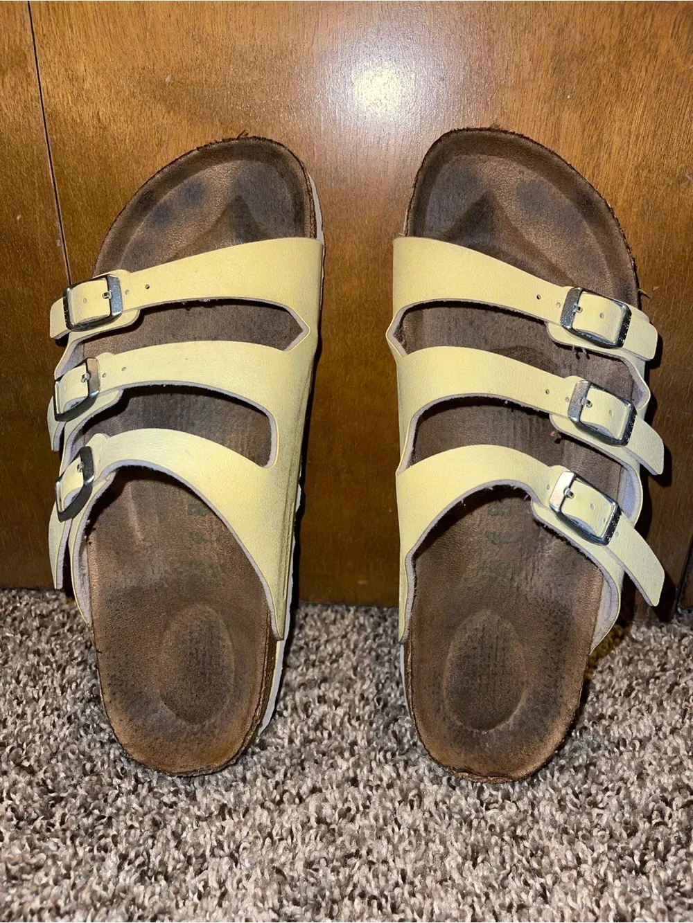Birkenstock Arizona Soft Footbed Sandals - Pale Yellow size 38